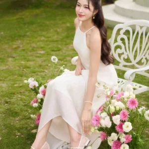 Đầm yếm hai dây đuôi tôm Cardina