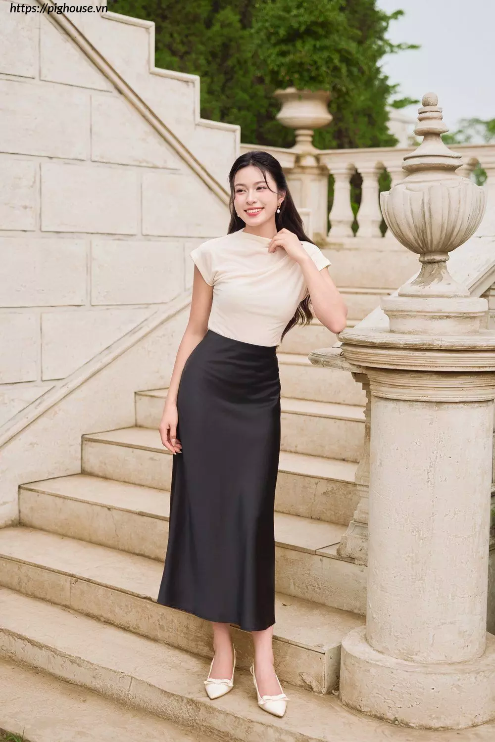 chan vay duoi ca satin trendy cardina