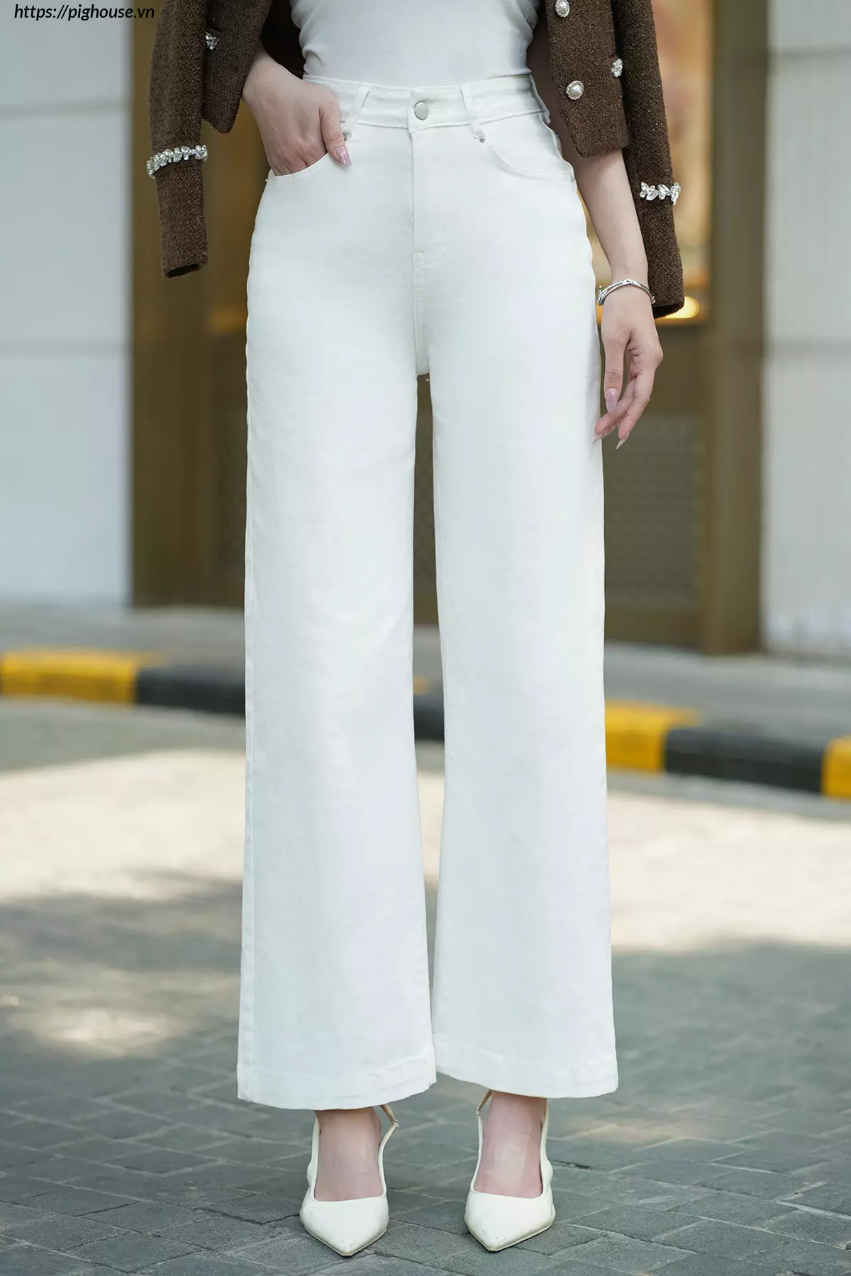 Quần Jeans Ống Suông Cạp Cao