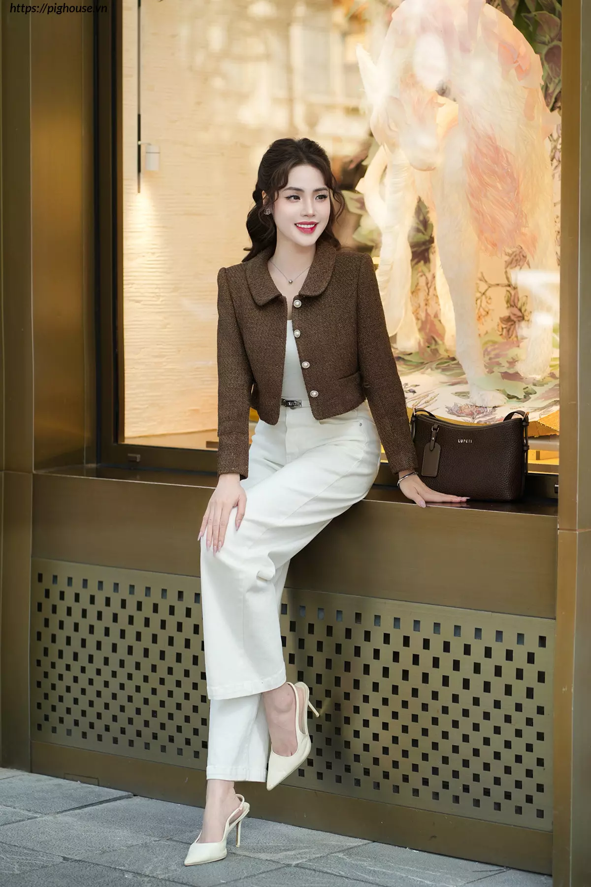 Quần Jeans Ống Suông Cạp Cao