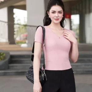 Áo Thun Tay Ngắn LU5AP10 Dáng Ôm Cổ Tim
