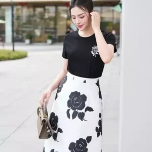 Áo thun CainD A01 & Chân váy A CVT86