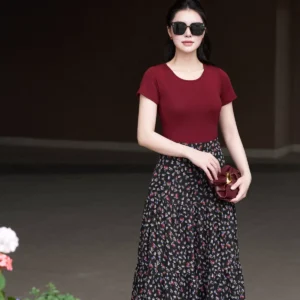 Áo Thun Đệm Ngực LUPERI Co Giãn