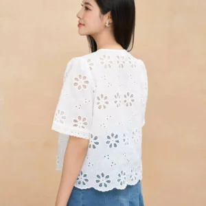 Áo Sơ Mi Nữ Thêu Hoa Cardina Younger