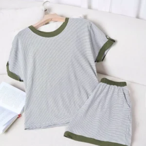 Đồ bộ mặc nhà cotton kẻ ngang Cardina