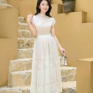 Chan vay ren midi Cardina Younger