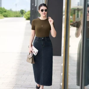 Chân váy jeans dáng A dài trẻ trung