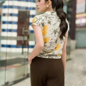 Áo sơ mi LUPERI hoa vàng tay cánh rơi trẻ trung